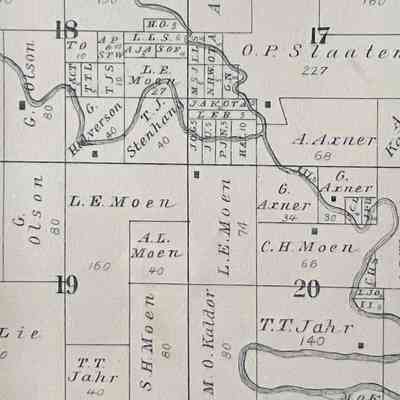L. E. Moen land in Norway Township, Traill County: 1892 Traill and Steele Counties Atlas map
