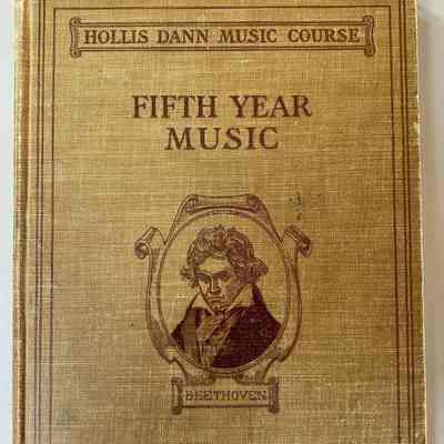 Hollis Dann Music Course - Fifth Year Music