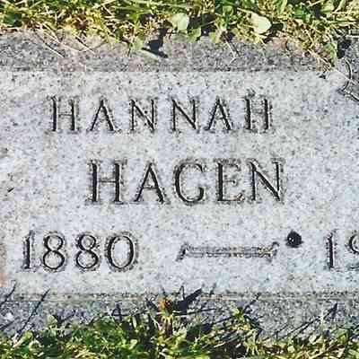 Photo of grave-marker for Hannah (Larson) Hagen, Riverside Cemetery, Hillsboro, ND: Photo courtesy Jackie (Ausk) Baumgartner, Hannah's great great granddaughter