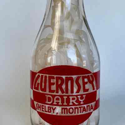 1 Quart Guernsey Dairy Milk Bottle