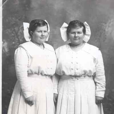 Hovet twins, Bernice and Esther, born 1902 to John Thorson and Lena (Jormeland) Hovet of Stavanger Township, Traill County, ND