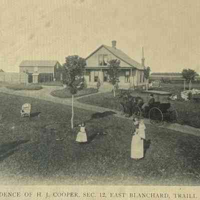 Müller family: Alexander and Bertha Müller (Mueller), 1909 pioneers of Bloomfield Township, Traill County, North Dakota