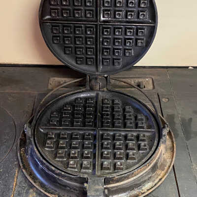 Griswold Waffle Iron