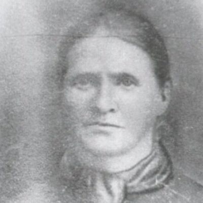 Mari (Solum) Swenson