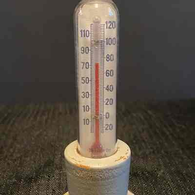 Steen’s Service Station Thermometer