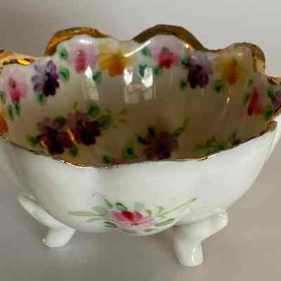 Porcelain Fruit Dish Set