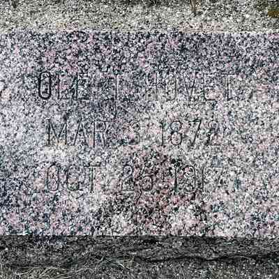 Hylestad Church Cemetery, Stavanger Township, Traill County, ND: Grave-marker, Ole Thorson Hovet