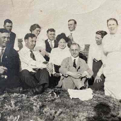 Unknown Family Reunion - 6/16/1918