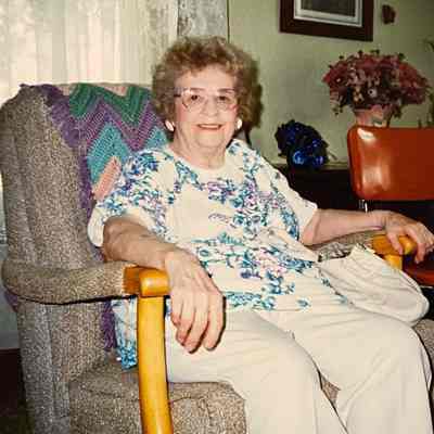 Myrtle (Mrs. Arnold) Elton