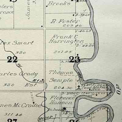 Portion of Elm River Township, 1909 Traill County Atlas: Frank C. Harrington land, 252 acres, north-half, Section 23