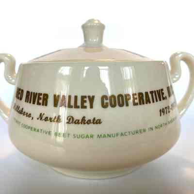 Red River Valley Cooperative Sugar Bowl