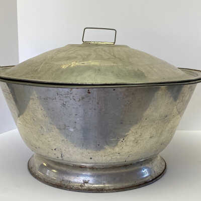 Metal Bread Dough Pan