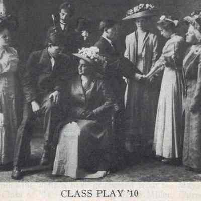 Mayville High School 1910 Class list and photo