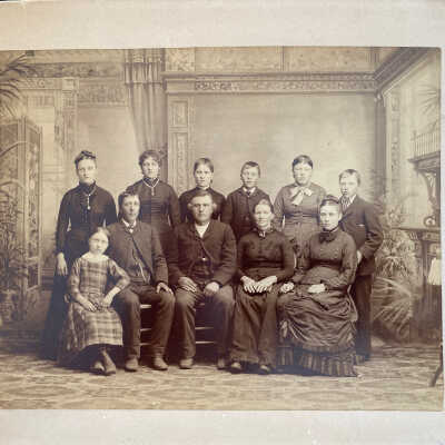 The Knut Tofsrud Swenson Family