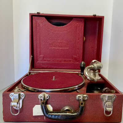 Puritone Wind-Up Phonograph
