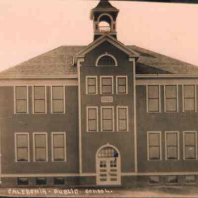 Caledonia Public School, built in 1909, closed in 1960