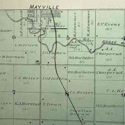 Page 40, 1892 Historical Atlas of Traill & Steele Counties, North Dakota: Lands of Morris J. Gummer in Section 5, Mayville Township