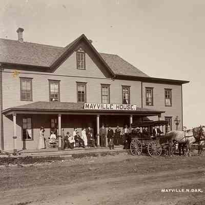 Mayville House Hotel