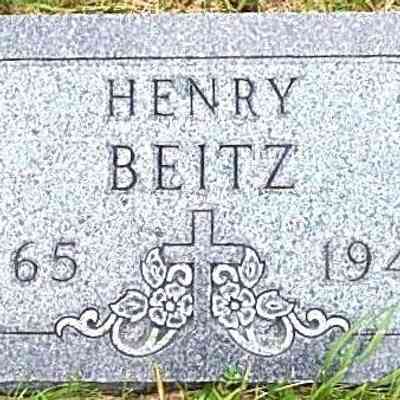 Grave-marker photo, St. Rose of Lima Catholic Cemetery, Hillsboro, ND: Henry Beitz, photo courtesy US Find-a-Grave
