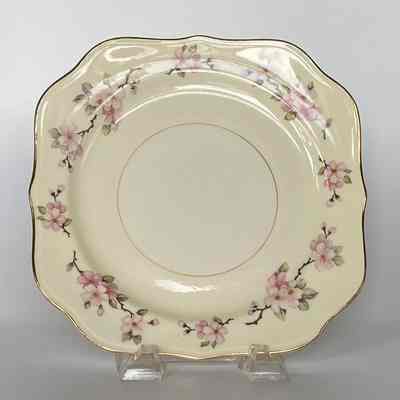 Eggshell Nautilus China Set H5IN5
