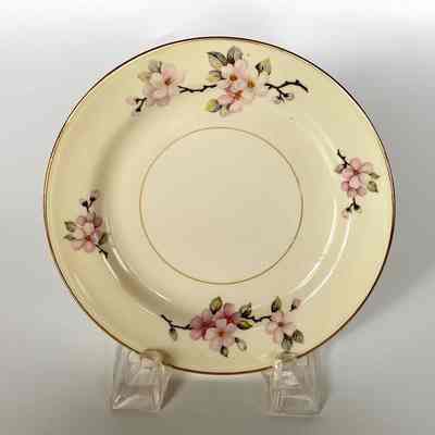 Eggshell Nautilus China Set H5IN5