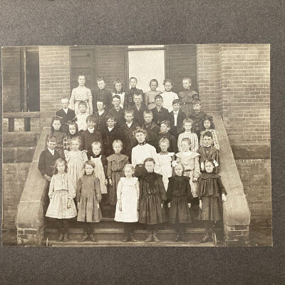 1904 - Hillsboro Third Grade Class Photo