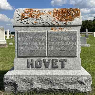 Hillstead Cemetry, Stavanger Township, Traill County, ND: Grave Monument for Knudt O. and Julia (Nomland) Hovet