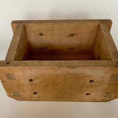 Wooden Cheese Box