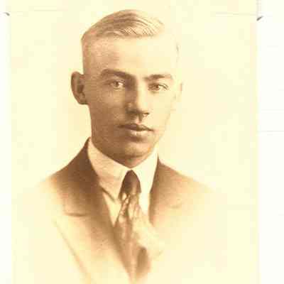 Bohnsack family: George Bohnsack, son of Phillip & Dorothea (Rediske) Bohnsack, settlers in Traill County, DT
