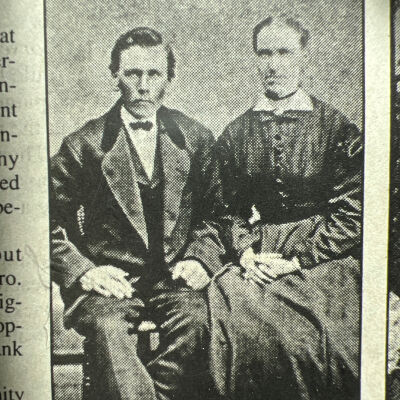 Hovde family: Ole O. and Mari (Gulbrandson) Hovde, 1871 pioneers along Goose River, Traill County, Dakota Territory