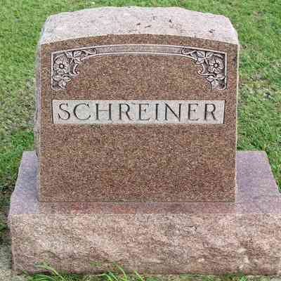 Monument photo, Catholic Cemetery, Reynolds, ND: Wolfgang Schreiner, photo courtesy of US Find-a-Grave