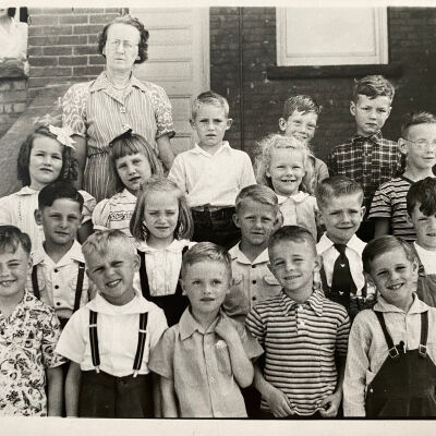 1947 Hillsboro First Grade Class