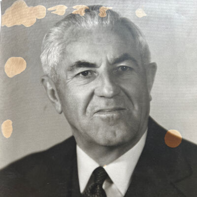Fritz family: Chester Fritz, UND Library and donor of historical items of Traill County, North Dakota