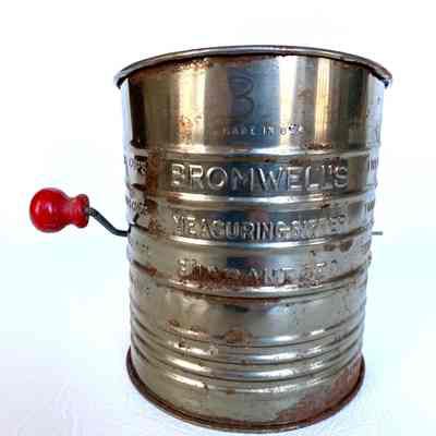 Bromwell's Measuring Sifter