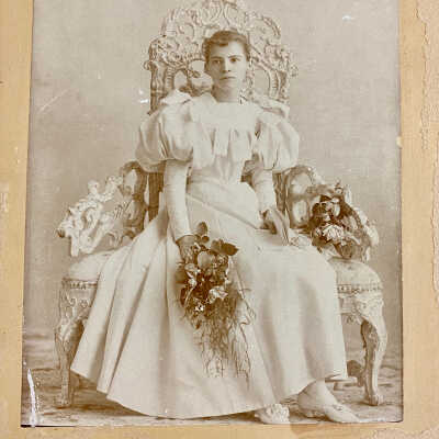 Elizabeth Forde (Mrs. Barney Boyd)