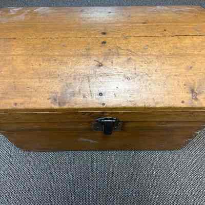 Marie (Olson) Norby’s trunk: Travel trunk from Sweden to USA in 1884