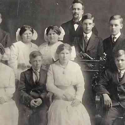 Hylstad Evangelical Church, Stavanger Township, Traill County, ND: Olina Hovet (front, center) with confirmation class of 1913? Photo courtesy granddaughter Jane (Zahnow) Cox