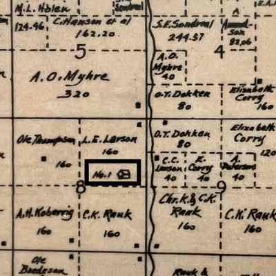1900 map, north portion of Belmont Township in Traill County, ND: Belmont School No.1 was located in NE Qtr. of Sect. 8