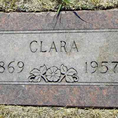 Photo, grave-marker, Clara (Fleischer) McNeilly, courtesy Find-a-Grave: Cemetery, Hunter, ND