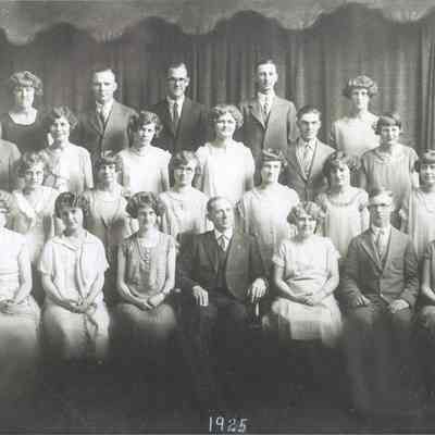 Hatton High School 1925 Class list & photo