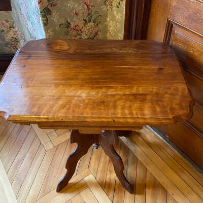 1900 Walnut Parlor Table