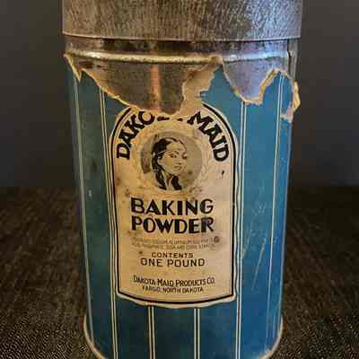 Dakota Maid Baking Powder Canister