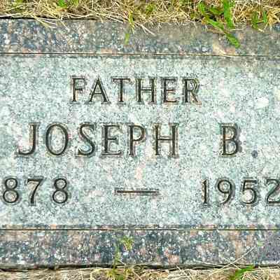 Grave-marker photo, St. Rose of Lima Catholic Cemetery, Hillsboro, ND: Joseph Boniface 'Joe' Beitz, photo courtesy US Find-a-Grave