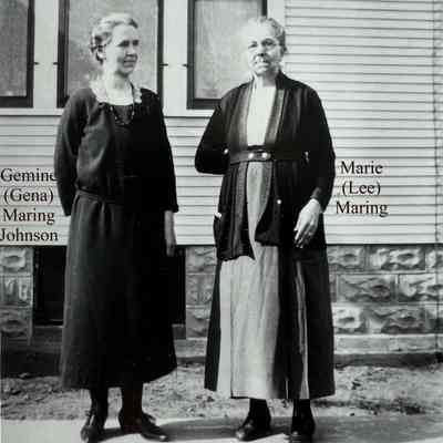 Marie (Lee) Maring (Mrs. Mons Maring) with daughter Gena (Maring) Johnson: Mother-daughter family photo