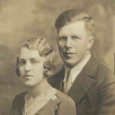Hagen family: Lila Irene Hagen (Mrs. Ordean Smith), residents of Hillsboro, Traill County, ND