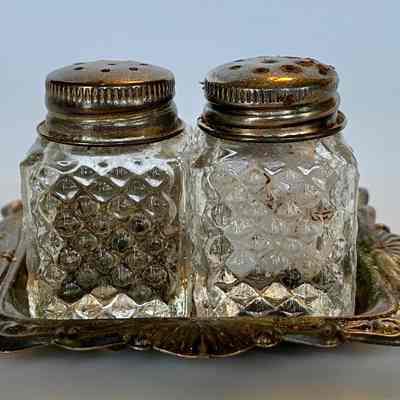 Salt & Pepper Shakers