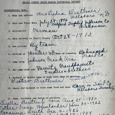 Buethner family: Gustav and Lydia Buethner of Bohnsack Township, Traill County