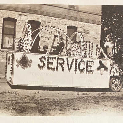 Parade Float - Service
