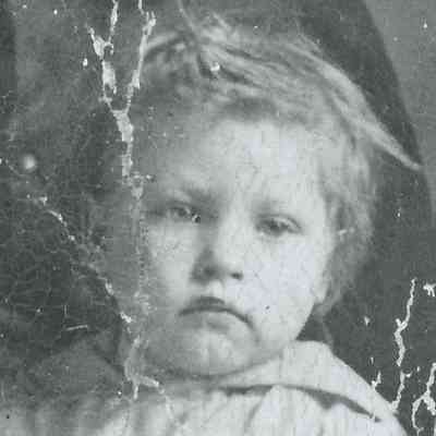 Lila Irene Hagen as child, taken in about 1912: Photo courtesy of Jackie (Ausk) Baumgartner, Lila's great great niece