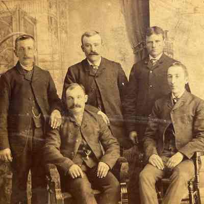 Rachow family: Frederick & Bertha (Steussloff) Rachow, pioneer of Bohnsack Township, Traill Co., ND